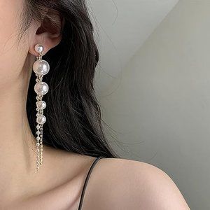 Elegant Pearl long Earrings